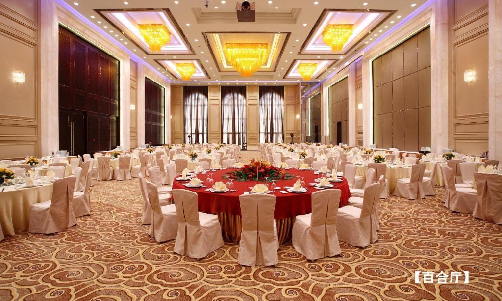 Landison Green Town Hotel Xinchang Zewnętrze zdjęcie